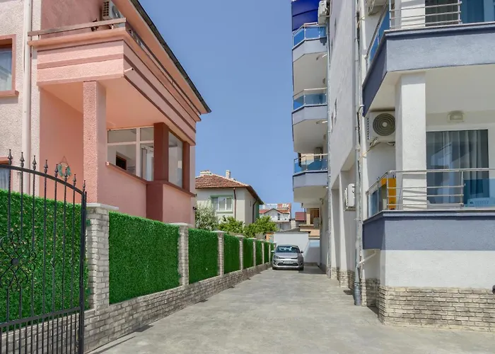 Siyanie Хотел *